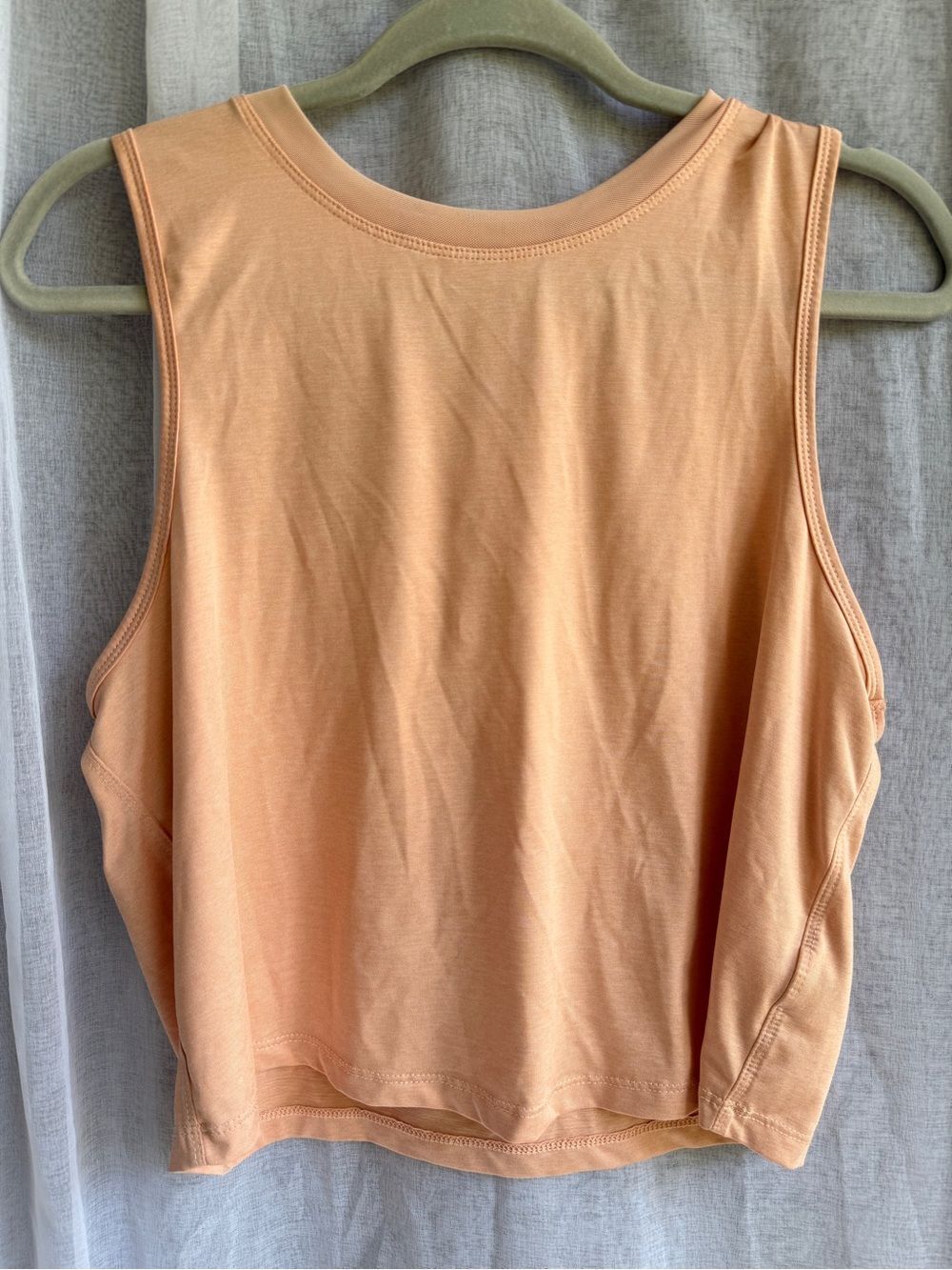 Danskin Women’s Sleeveless Crop Tank Top Small - Peach=0075